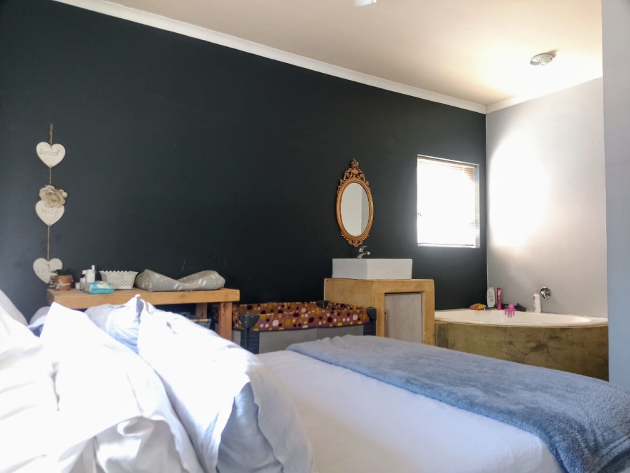 3 Bedroom Property for Sale in Sonkring Western Cape